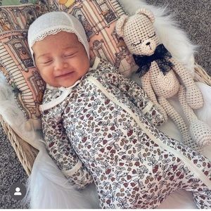 Quincy Mae 0-3 months fall leaves and flower onesie sleeper super soft